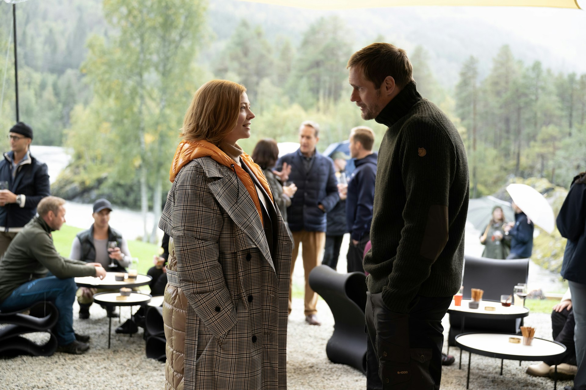 Sarah Snook & Alexander Skarsgård in a scene from HBO’s “Succession”