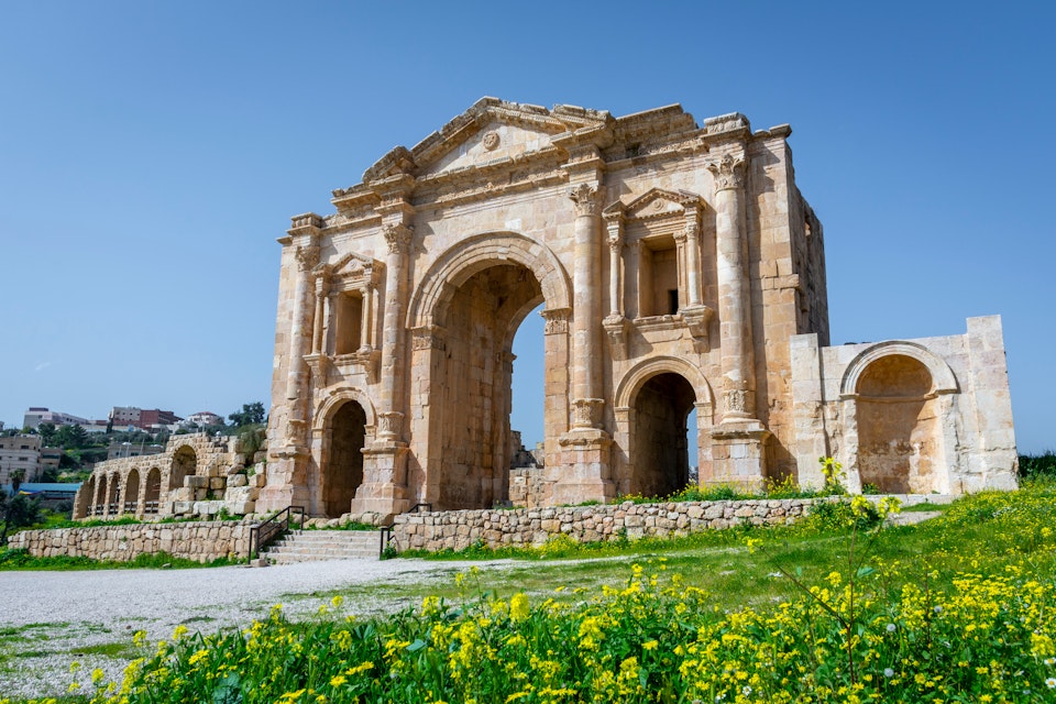 Arch of Hadrian at the roman ruins of Jerash, Jordan. 