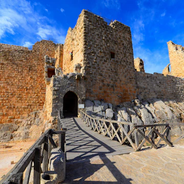 Built on top of the mountain, Ajloun Castle is a fine example of Islamic military architecture, marking it an important strategic link in the defensive chain against the Crusaders.