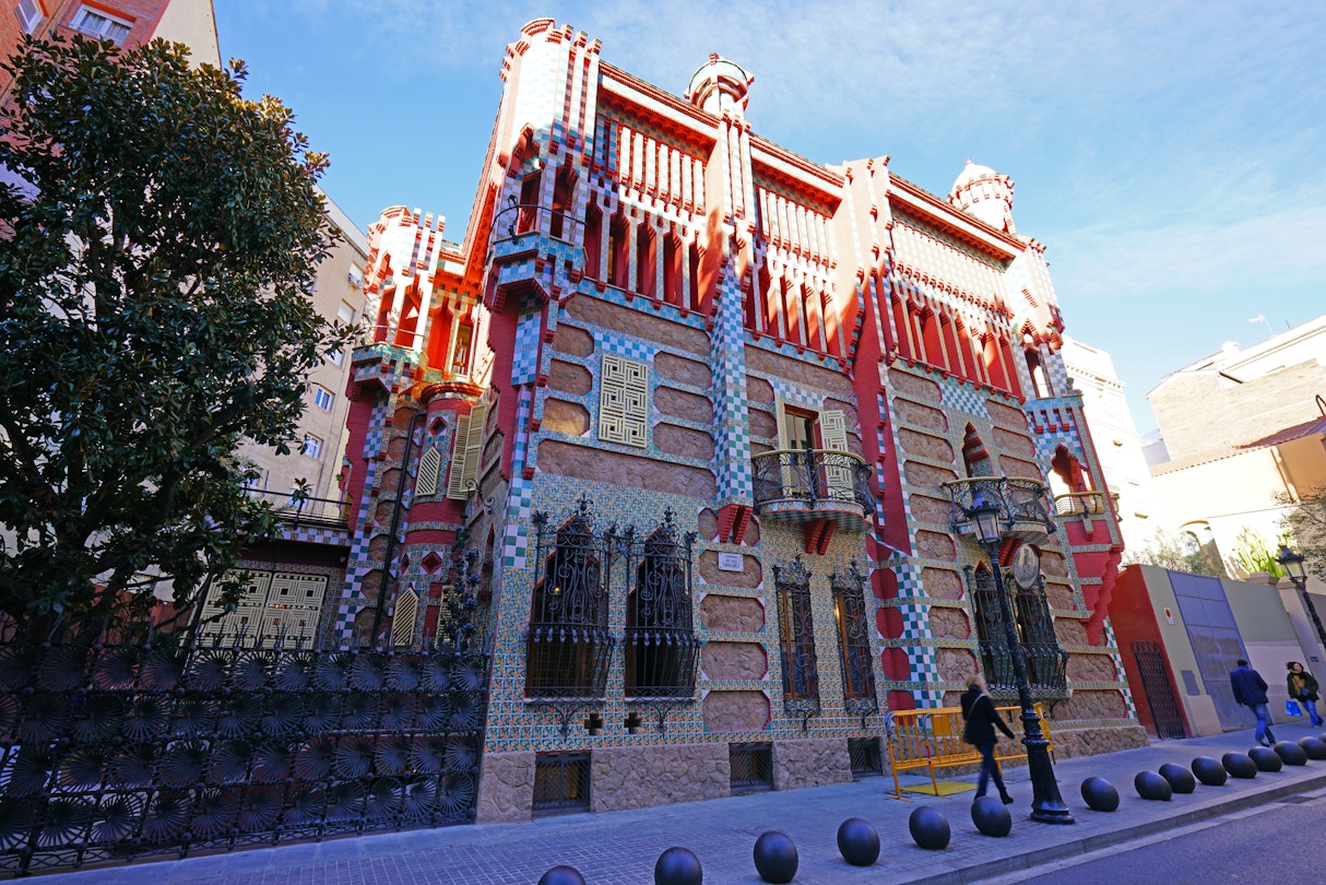 4 JAN 2018: the Casa Vicens museum, a landmark house designed by architect Antoni Gaudi in Barcelona.
789499393
museum, vicens, casa, antoni, architect, architecture, barcelona, building, catalan, catalonia, editorial, europe, european, gaudi, landmark, modernism, park, spain, spanish, tourism, travel, trip