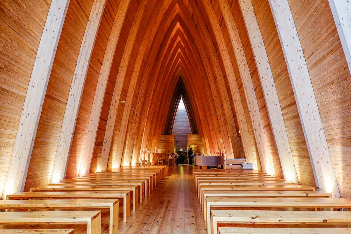 St. Henry's Ecumenical Art Chapel was built in 2004 out of Finnish wood on the island of Hirvensalo.