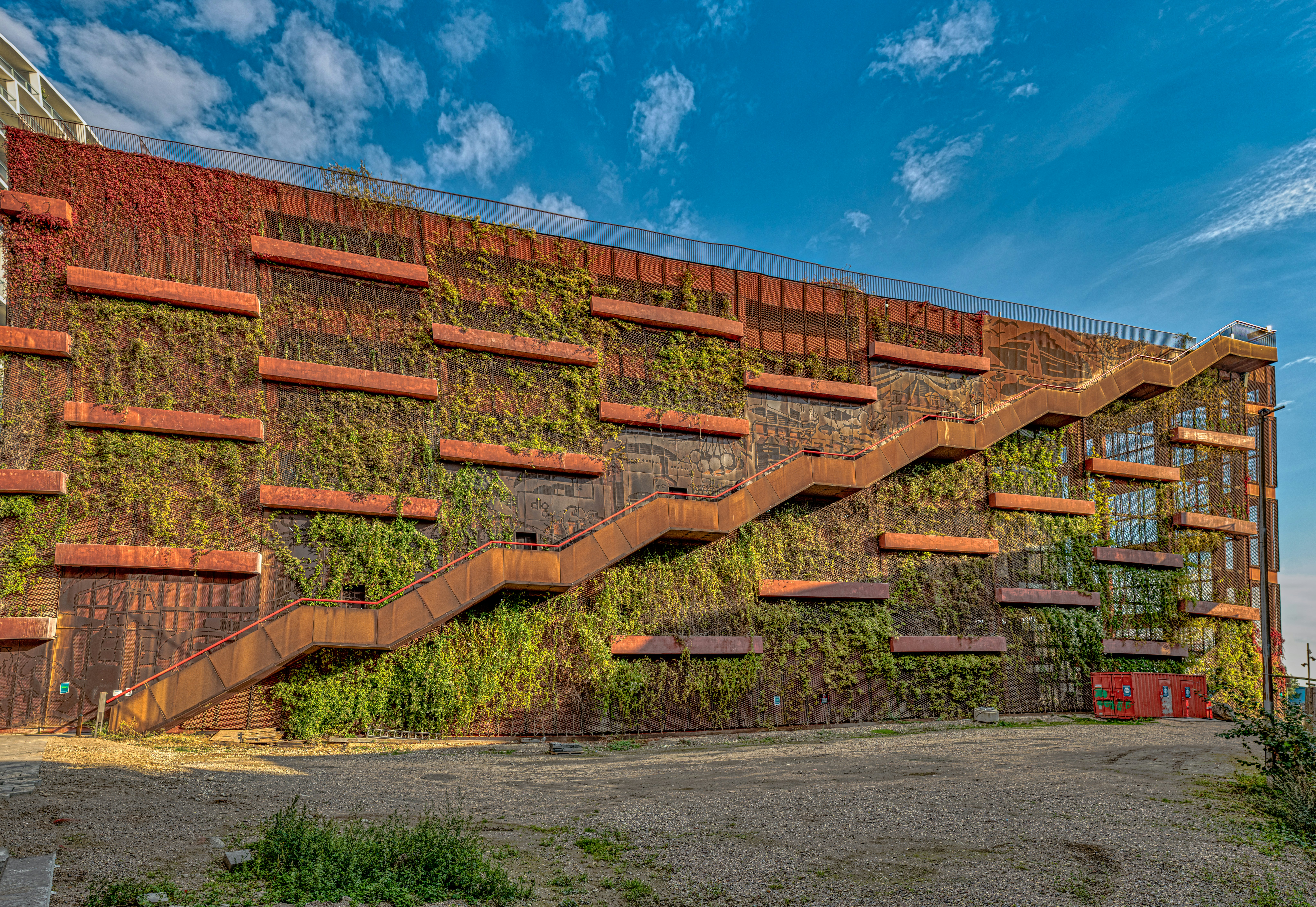 Konditaget Lüders, a recreational space on top of a multi-storey car park in Copenhagen.