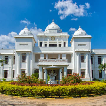 Jaffna Public Library, with its famous public reading room and store of newspapers and journals is one of the region's most important landmarks.