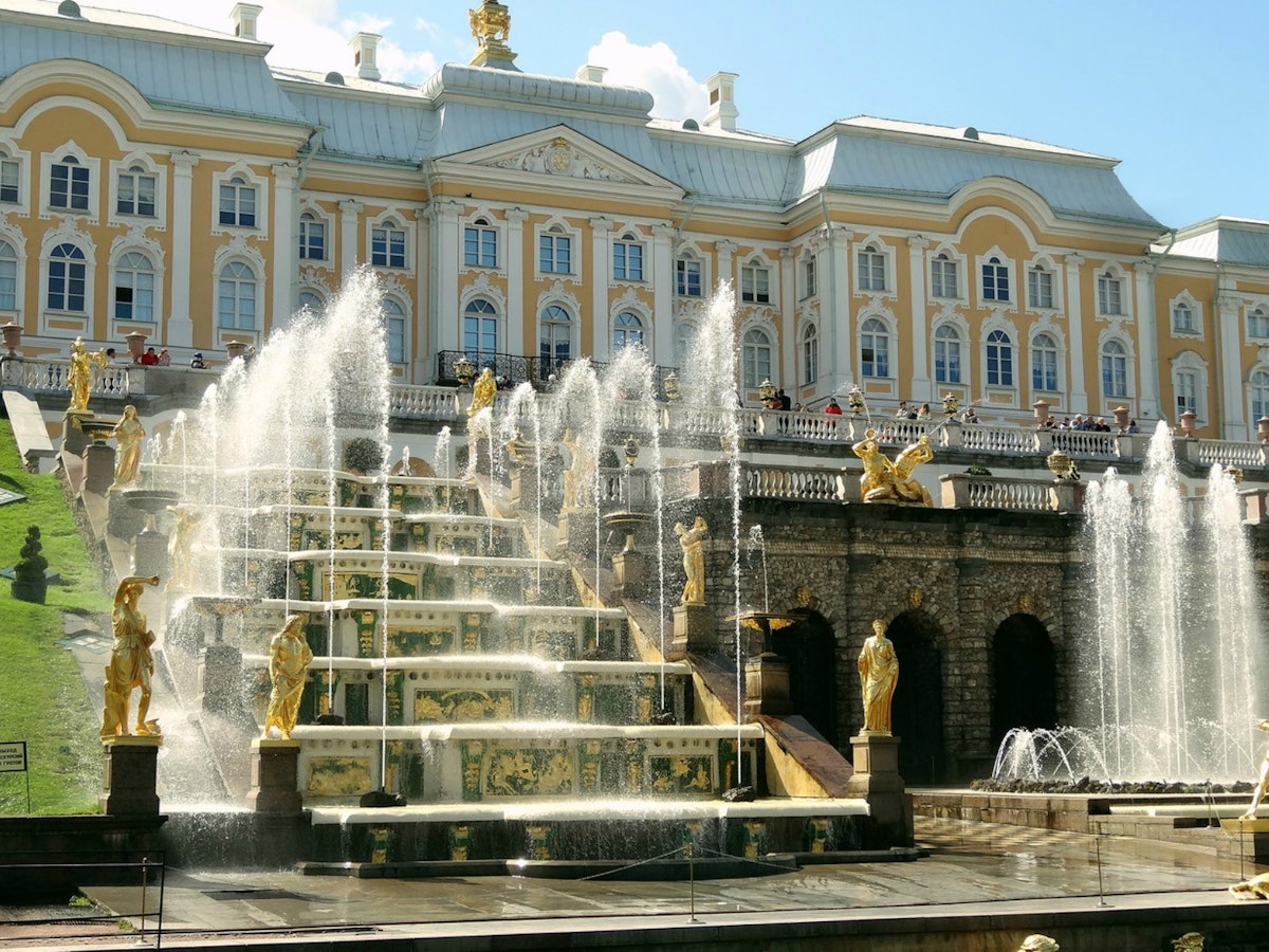 russia famous tourist attractions