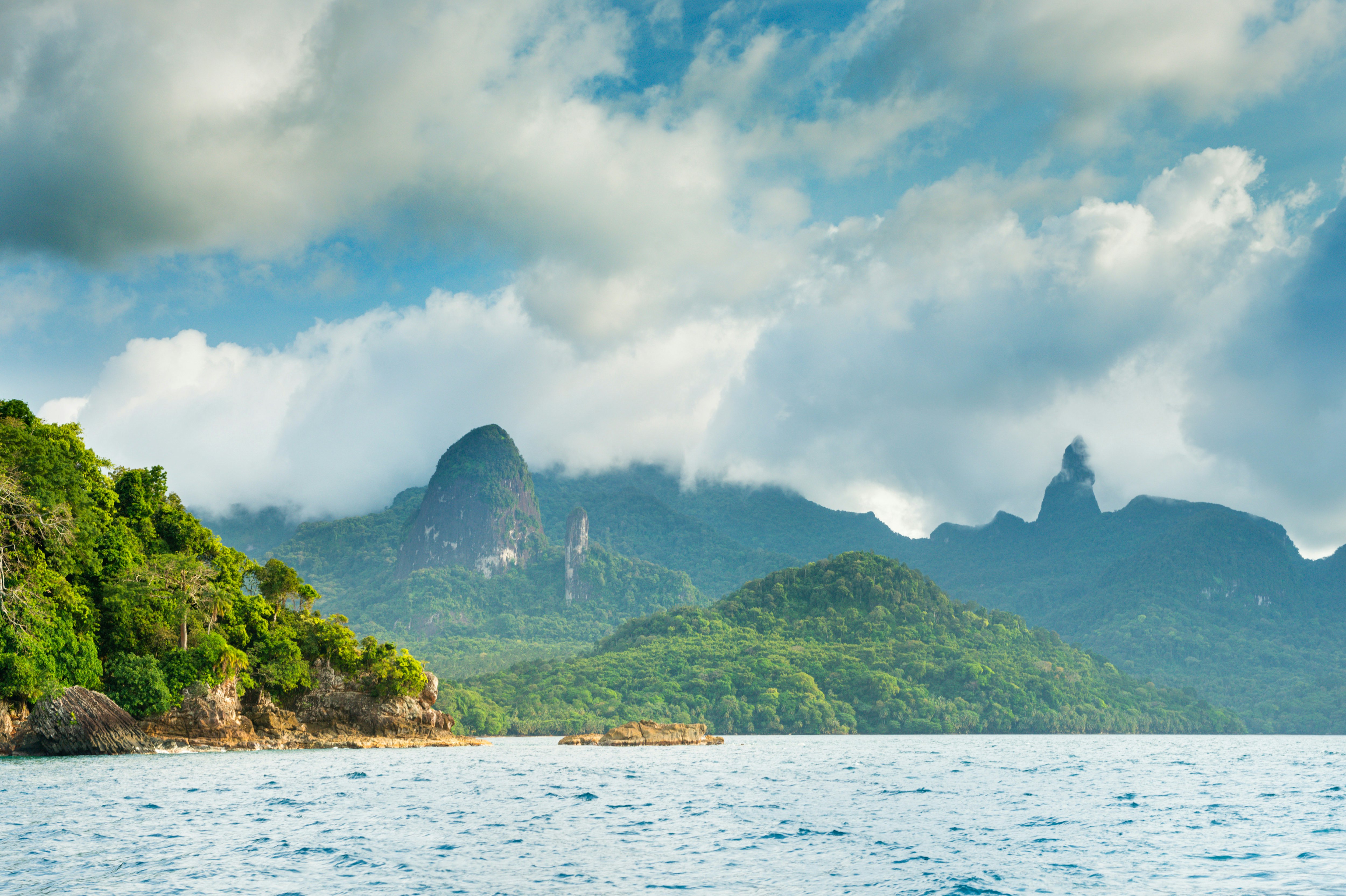 Lonely Planet Traveller Magazine, São Tomé & Principe, November 2017, Issue 107
x-default