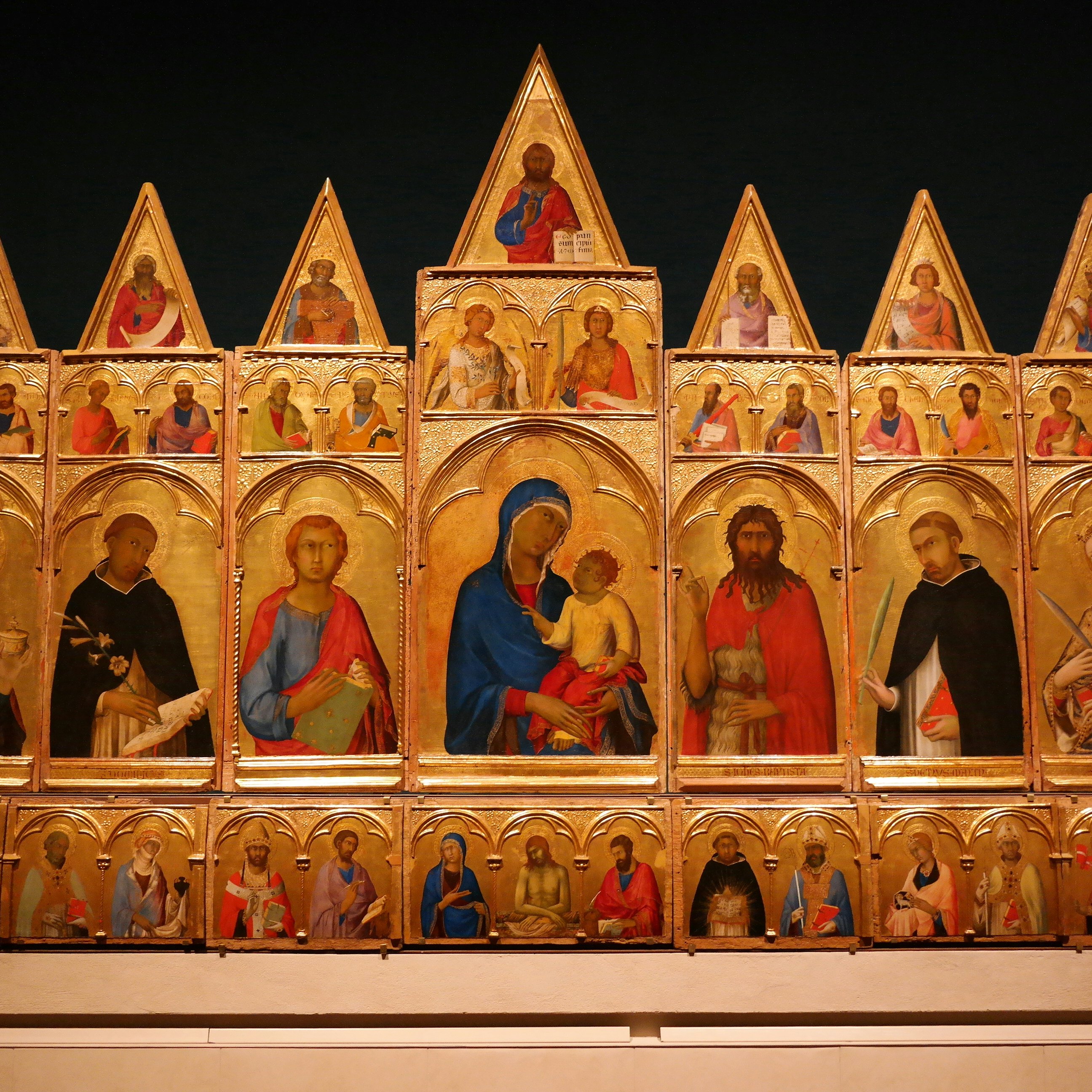 Museo Nazionale di San Matteo
SOURCE: https://commons.wikimedia.org/wiki/File:Pisa_-_Museo_Nazionale_di_San_Matteo,_Polittico_di_Santa_Caterina,_S._Martini.jpg