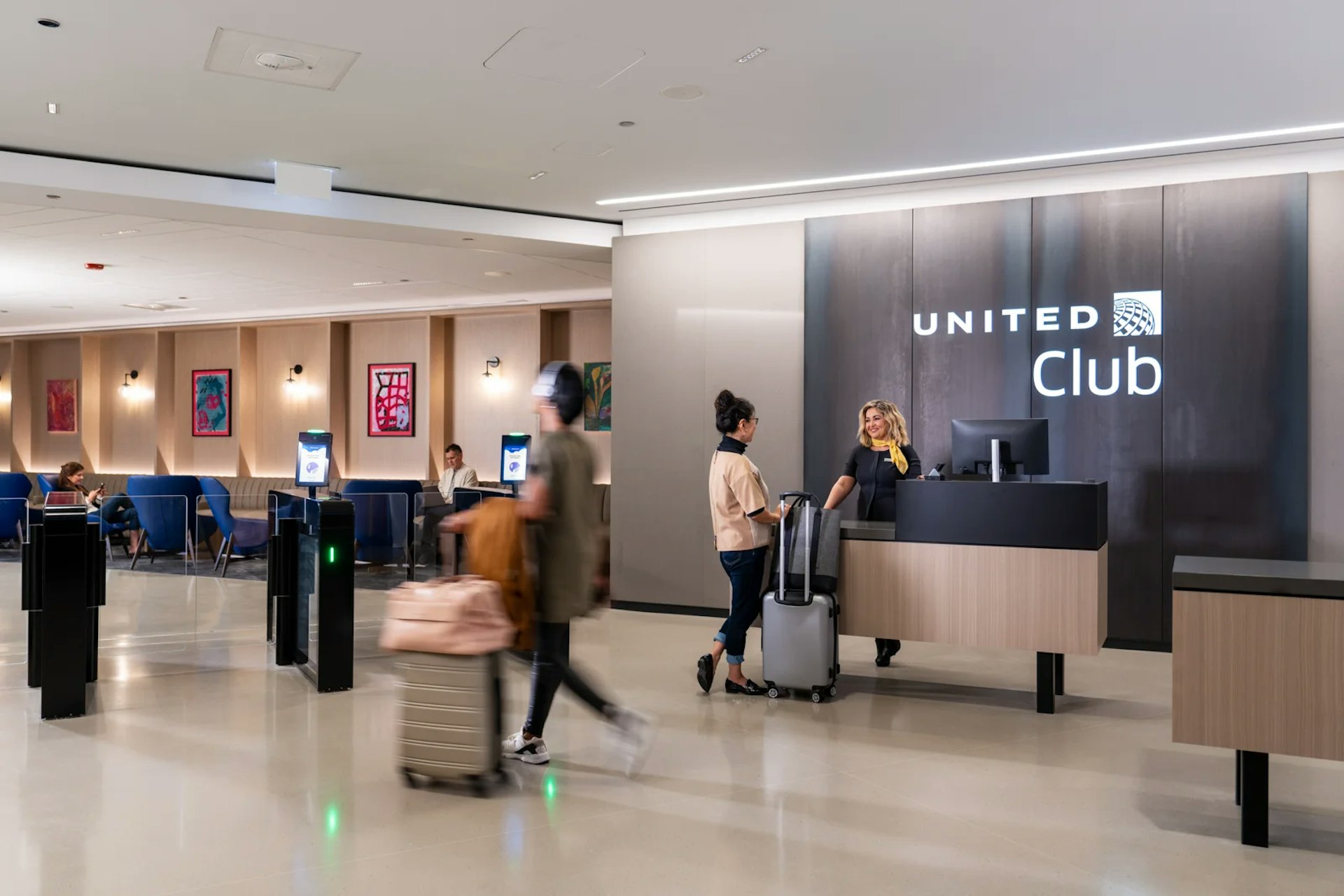 The new United Club at Chicago's O'Hare International Airport