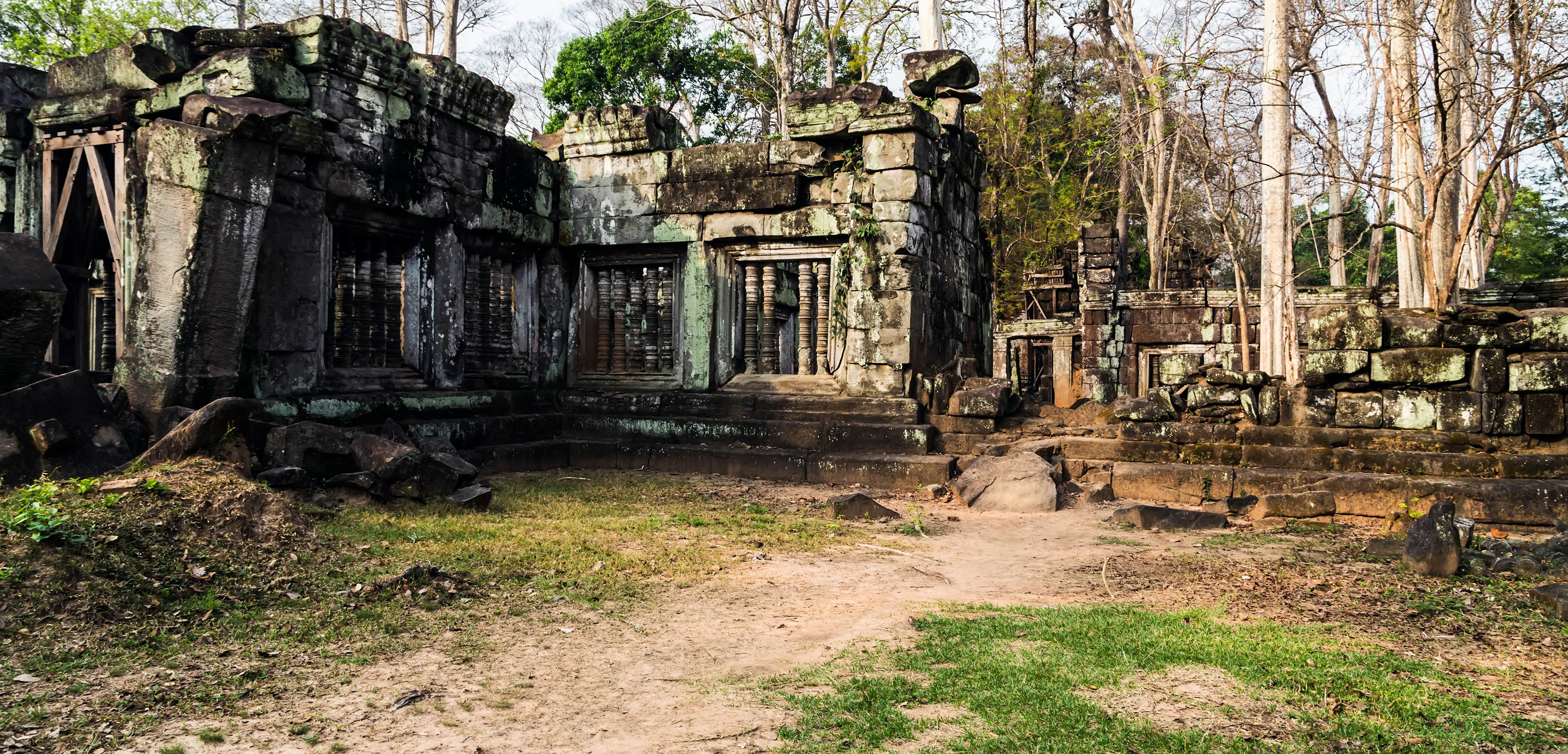 Prasat Krahom of Koh Ker.
