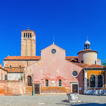 Chiesa di San Giacomo dall'Orio or San Giacomo Apostolo catholic church building with bell tower in Venice historical city centre, blue clear sky background in summer day, Veneto Region, Italy
1249961354
region, blue sky, italia, san, croce, chiesa, sestiere, orio, giacomo, apostolo