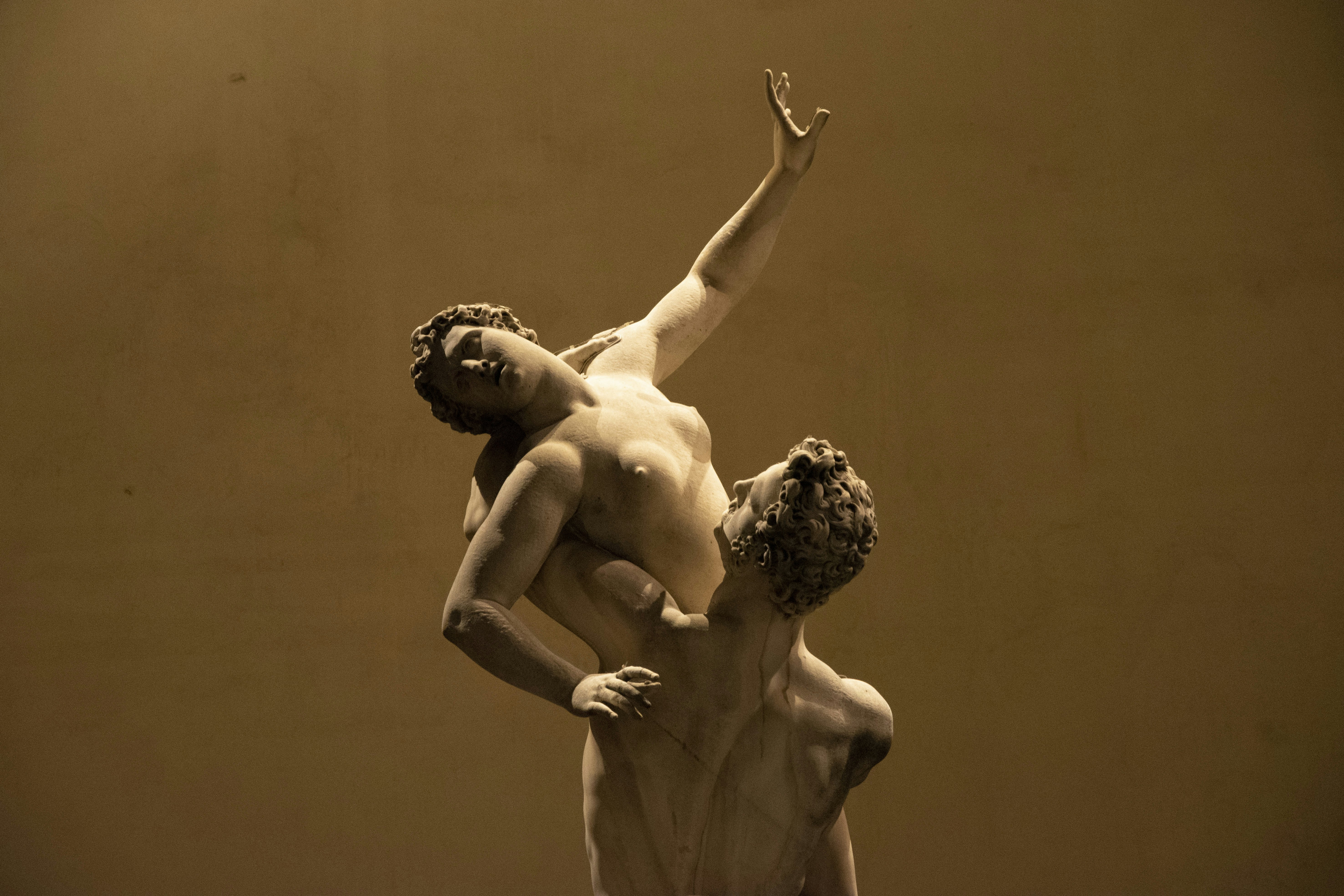Outdoor statue in the Piazza della Signoria, Loggia dei Lanzi, Florence, Tuscany, Italy.
statua, piazza della signoria, loggia dei lanzi, Firenze, piazza, loggia, scultura, architettura, bassorilievo, bronzo, palazzo, città, medio evo, gotico, europa,  religione, cattolico, antico, cultura, facciata, dettaglio, rinascimento, storia, storico, toscana, turismo, viaggio, decorazione, marmo, arte, edificio, costruzione, struttura, capolavoro, visita, attrazione, paesaggio urbano, punto di riferimento, maestoso, bellissimo, cultura, monumento, costruzione, capolavoro, all'aperto, toscana, Italia, Michelangelo, Donatello
1439796270