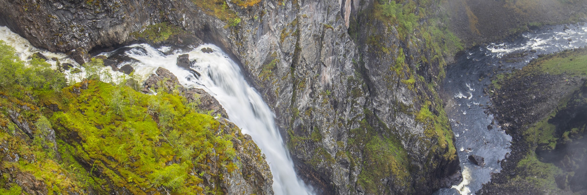View above Vøringsfossen waterfalls during rainy weather.