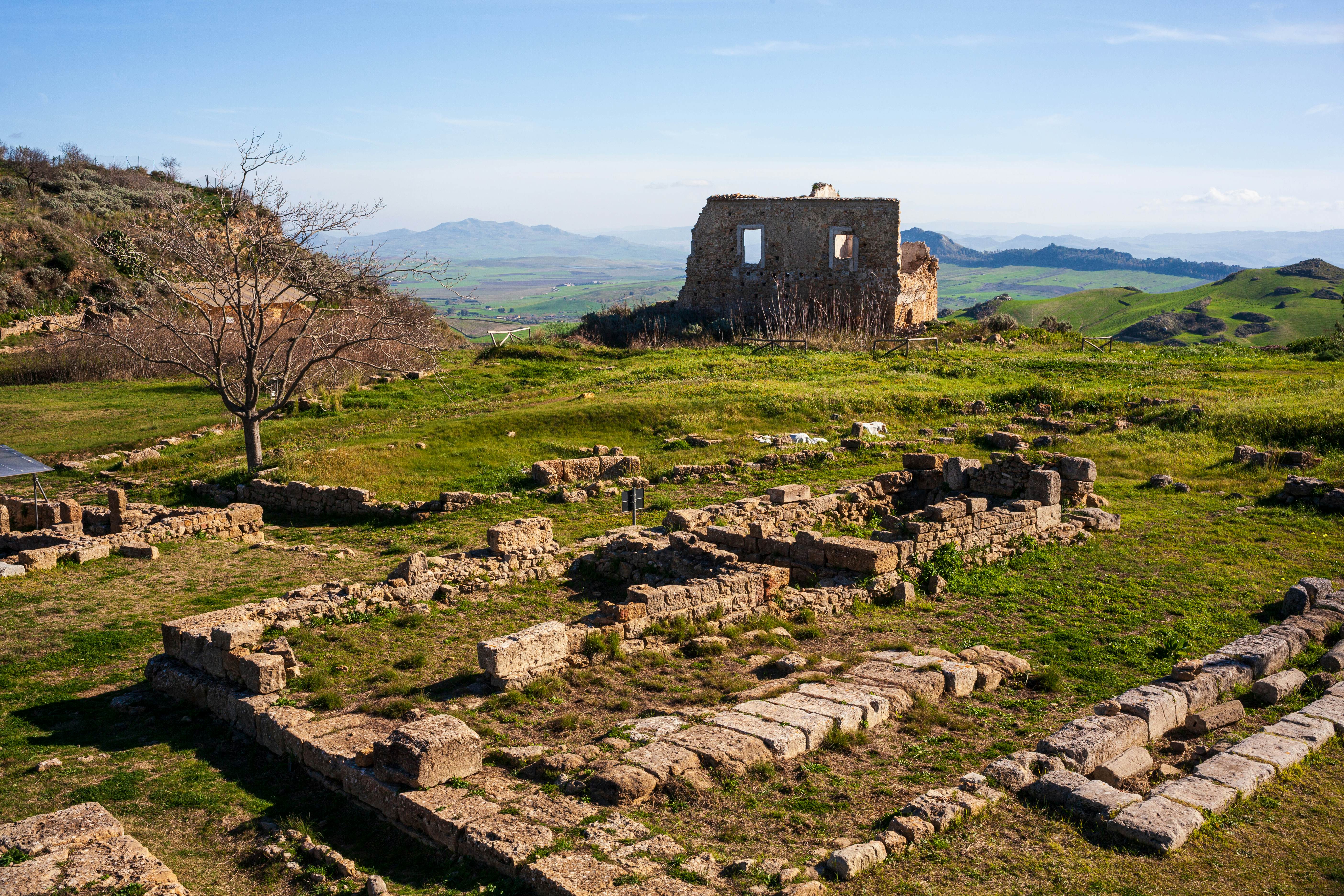 Panoramic view of the Greek archaeological site of Morgantina, in the interior of Sicily in Italy.
1479010493
carthaginian, tour tourism

