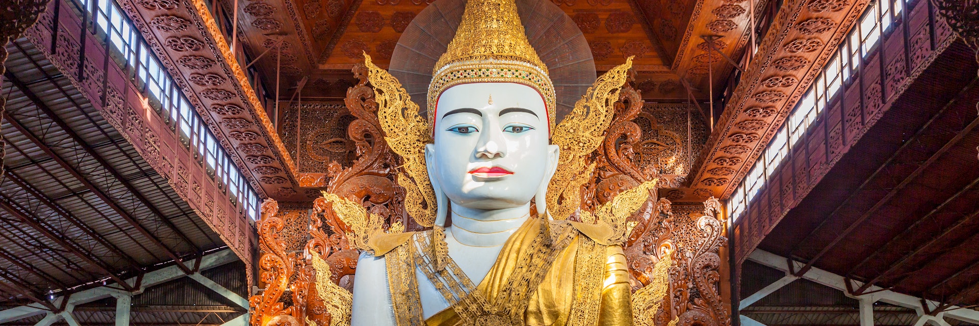 The Budda sculpture in Ngahtatgyi Paya, Yangon, Myanmar.
