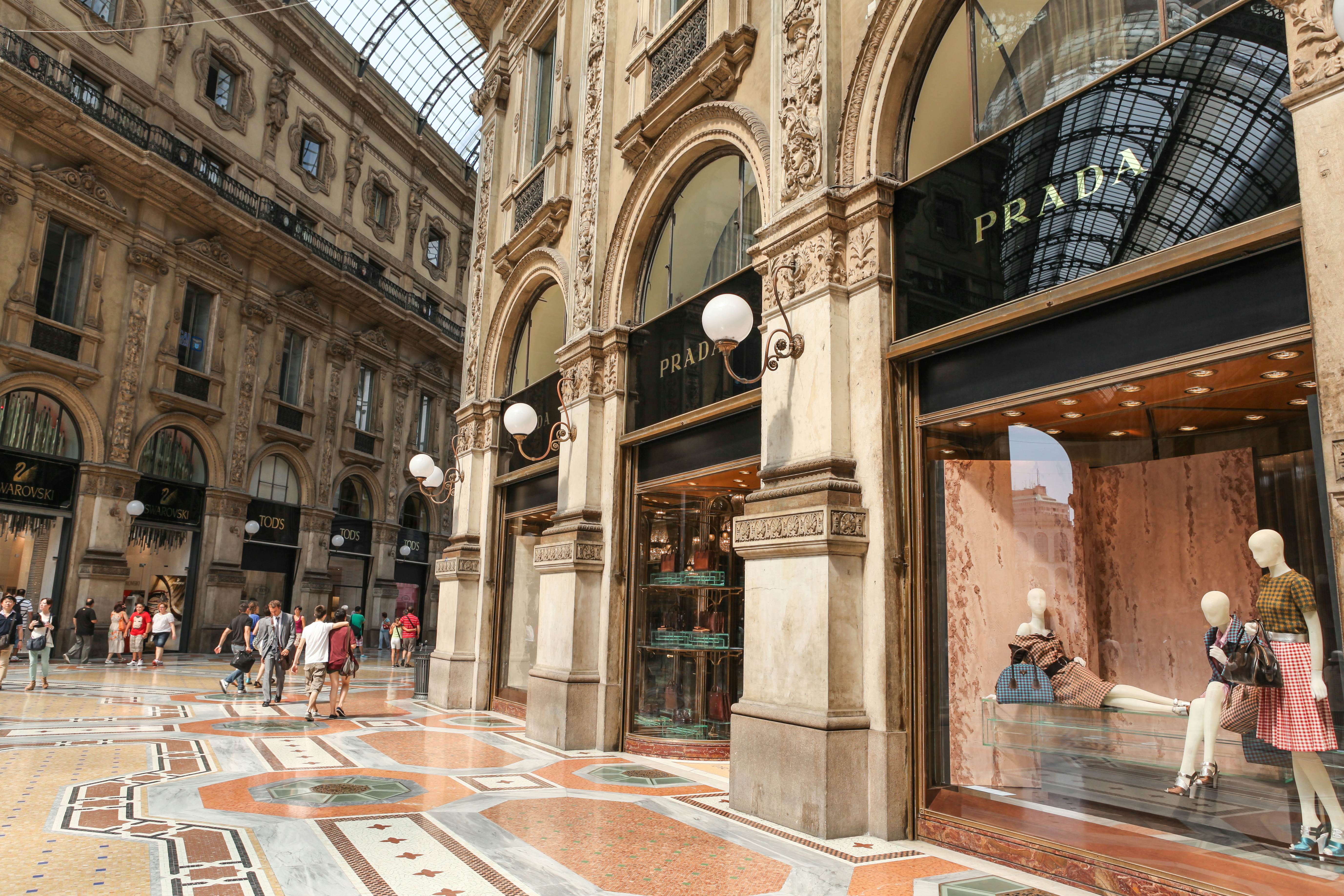 Galleria Vittorio Emanuele II - Italy Review