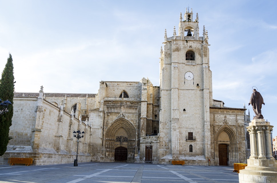 Cathedral of San Antolin in Palencia, Spain.