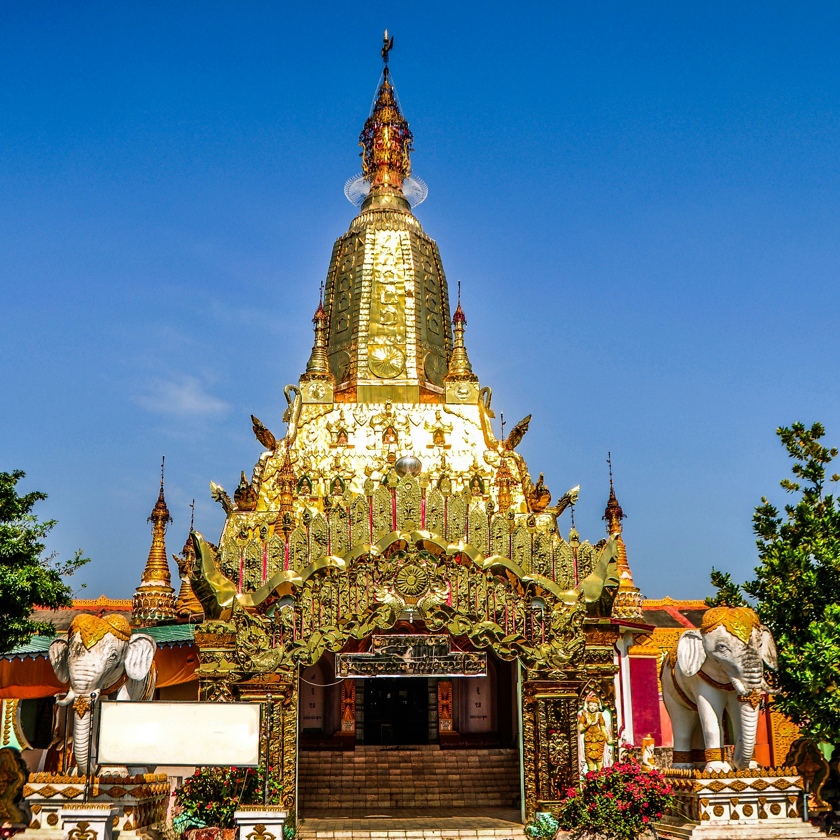 Mya Kyauk Kyaung at Yankin Hill, Mandalay.