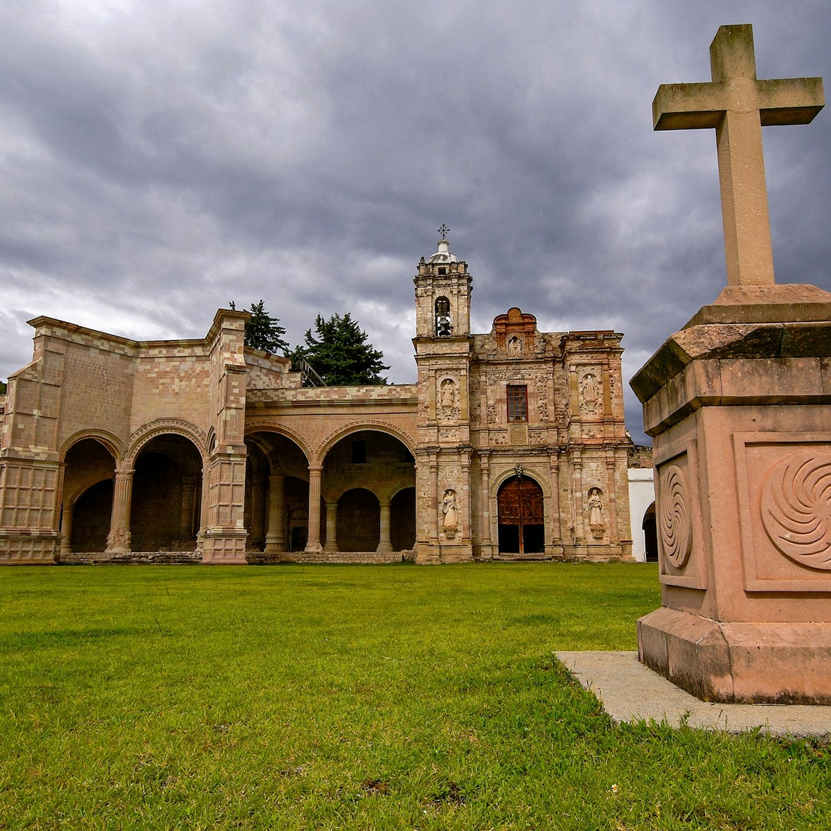 Open chapel of the monastery of San Pedro Teposcolula.