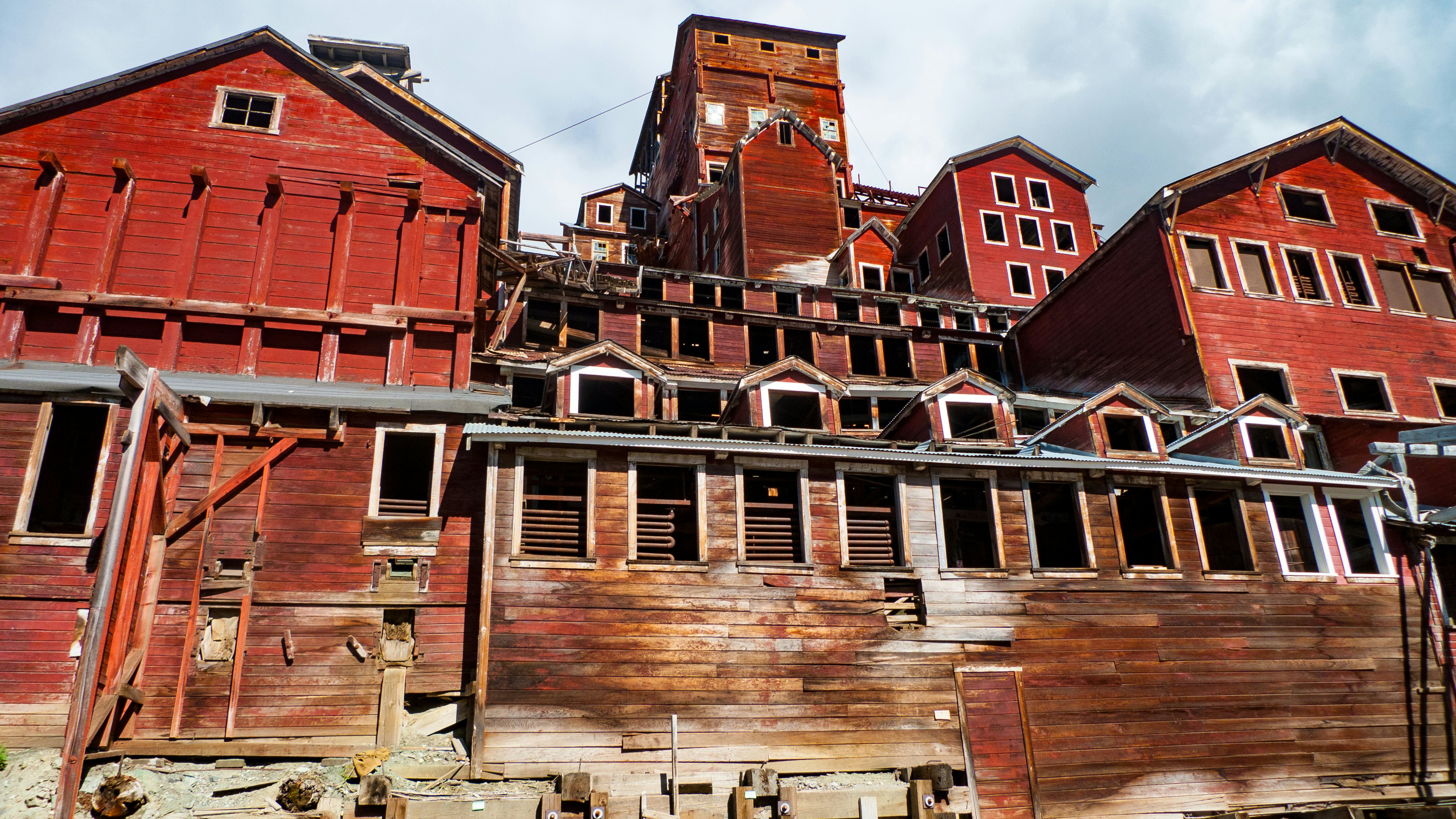 Ruins of the 100-year-old concentration mill at the historic Kennecott Copper Mine.