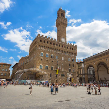 FLORENCE (FIRENZE), JULY 28, 2017 - view of Square of Signoria with Palazzo Vecchio in Florence, Tuscany, Italy; Shutterstock ID 793861060; purchase_order: 65050; job: poi; client: ; other:
793861060