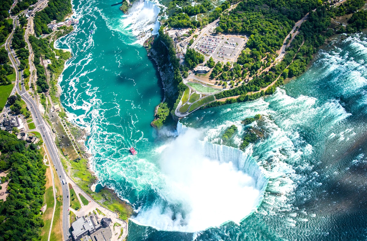 tourist attractions in canada ontario
