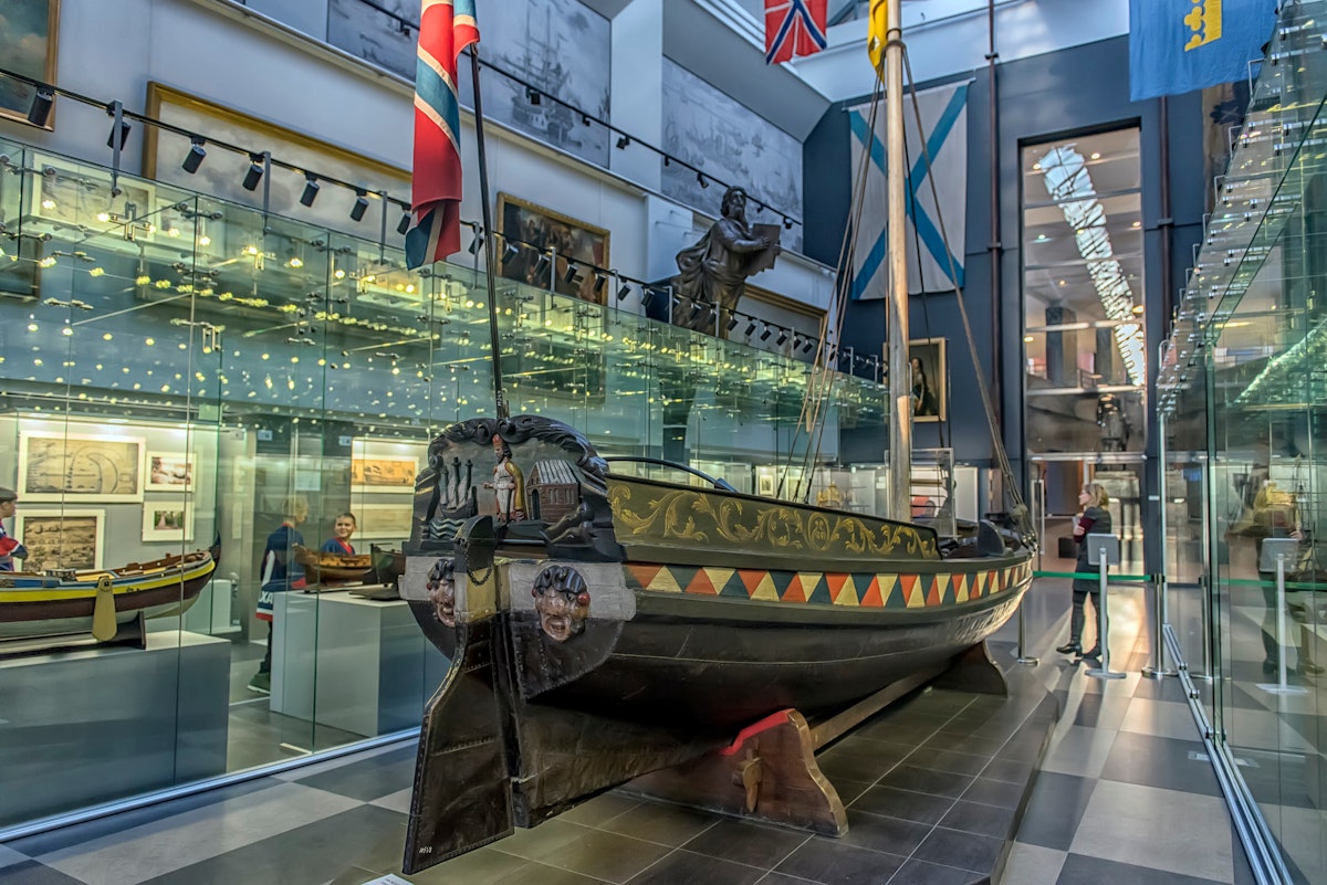 The Central Naval Museum is one of the oldest museums in Russia and one of the largest maritime museums in the world, located in St. Petersburg.