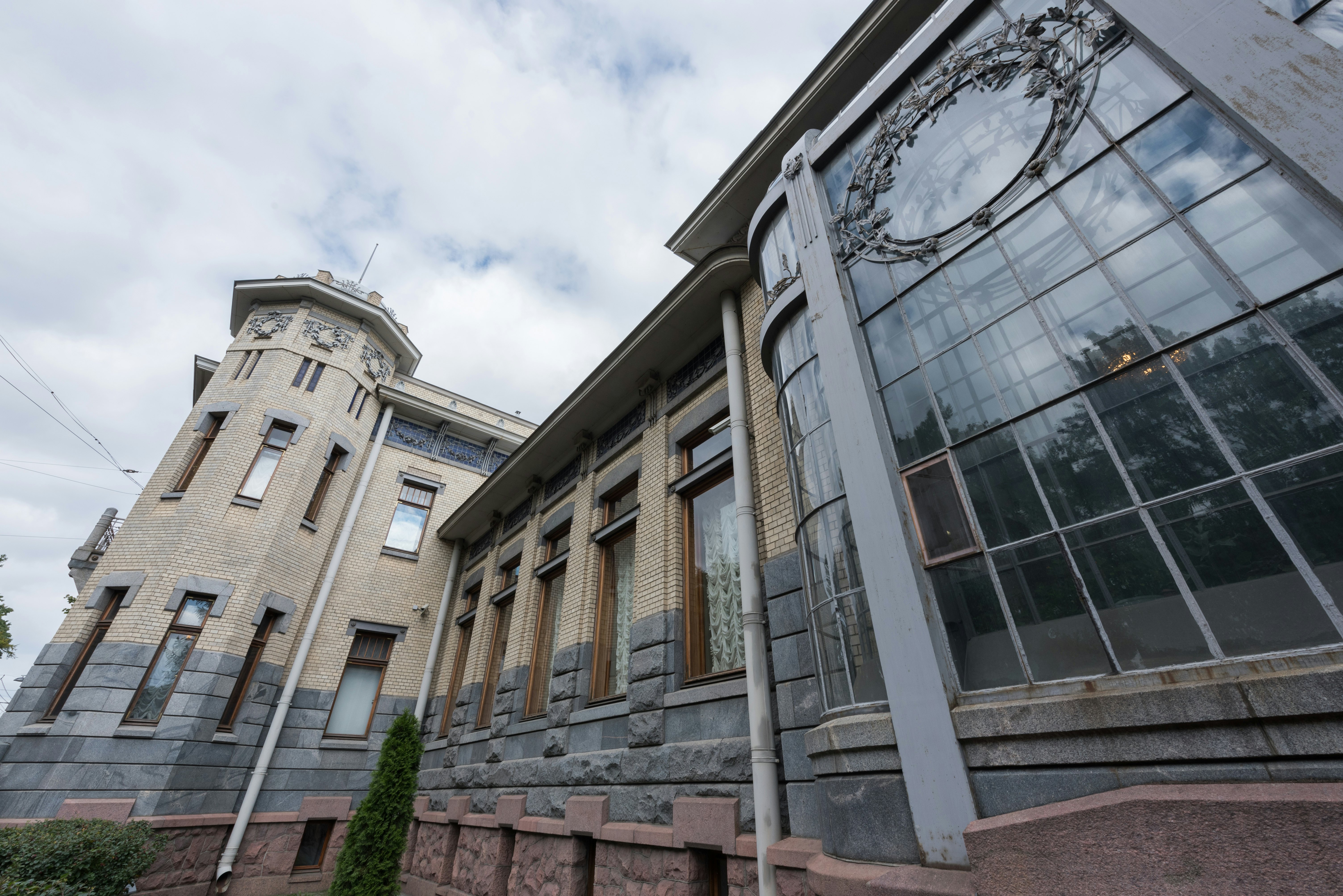 Kshesinskaia mansion, now housing the Museum of Political History. 
