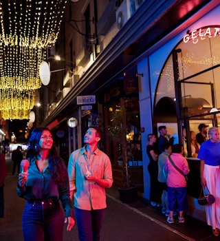Iconic Melbourne Hero shoot 2023 | Shannyn Higgins
Late night Degraves Lane
Night; Hero; Gelateria; Pidapipo