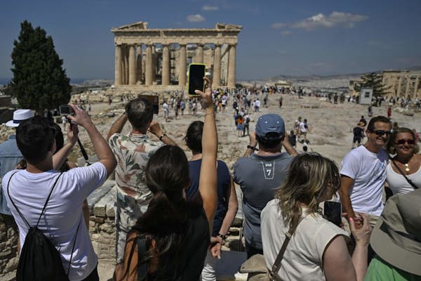 The Acropolis in Greece takes bold step, imposing visitor limits to protect ancient site