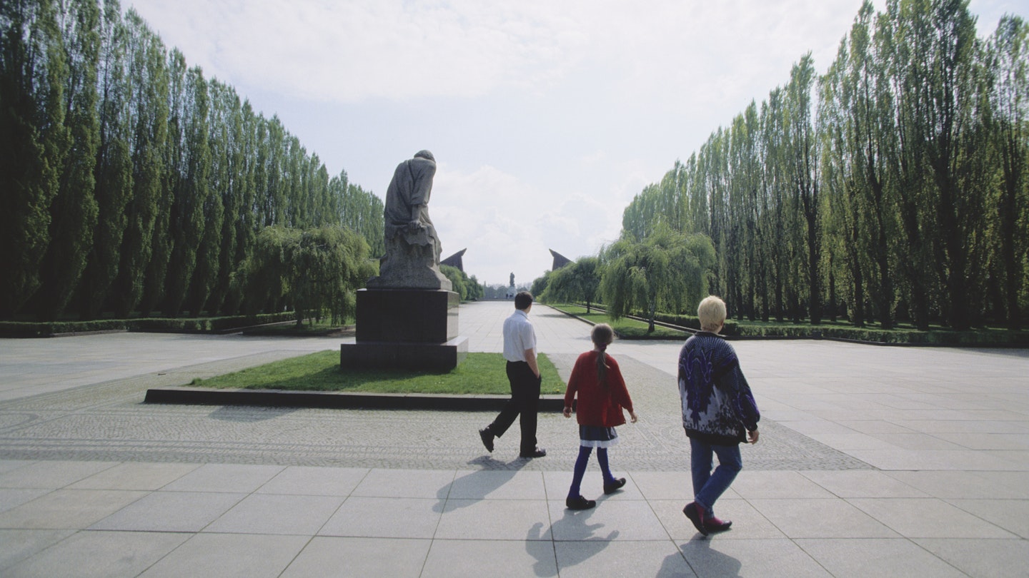Treptower Park - stock photo
Visitors pass by the Russian Monument in the elongated mall of Treptower Park.
