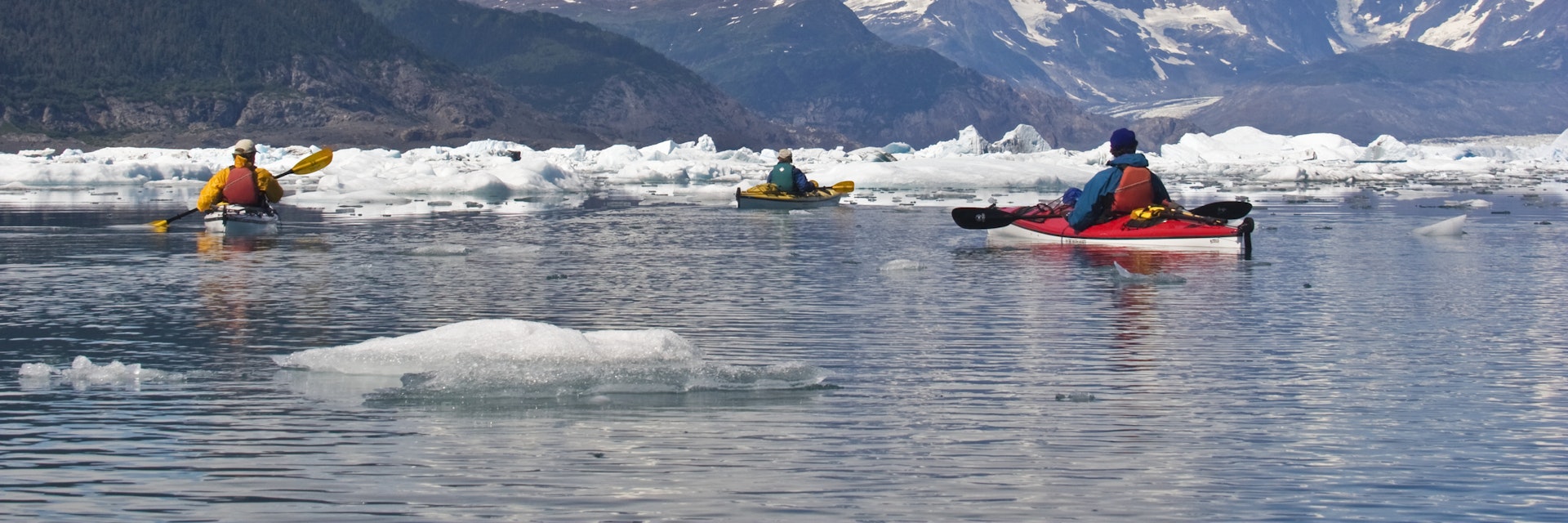 Alaska, Prince William Sound, Sea kayakers, Columbia Bay, Columbia Glacier, Icebergs, Brash Ice,