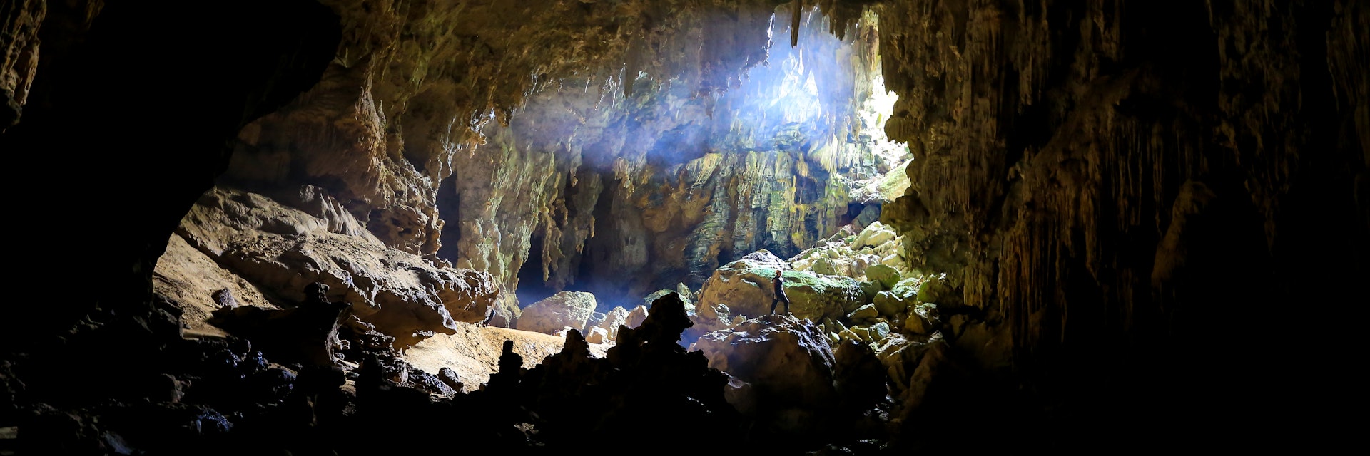Tu Lan Cave.