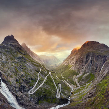 Trollstigen, Norway, Sunset over the Trollstigen valley road
895332008