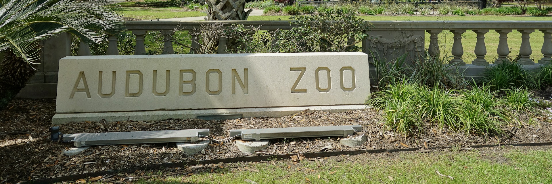 The entrance to Audubon Zoo in New Orleans.