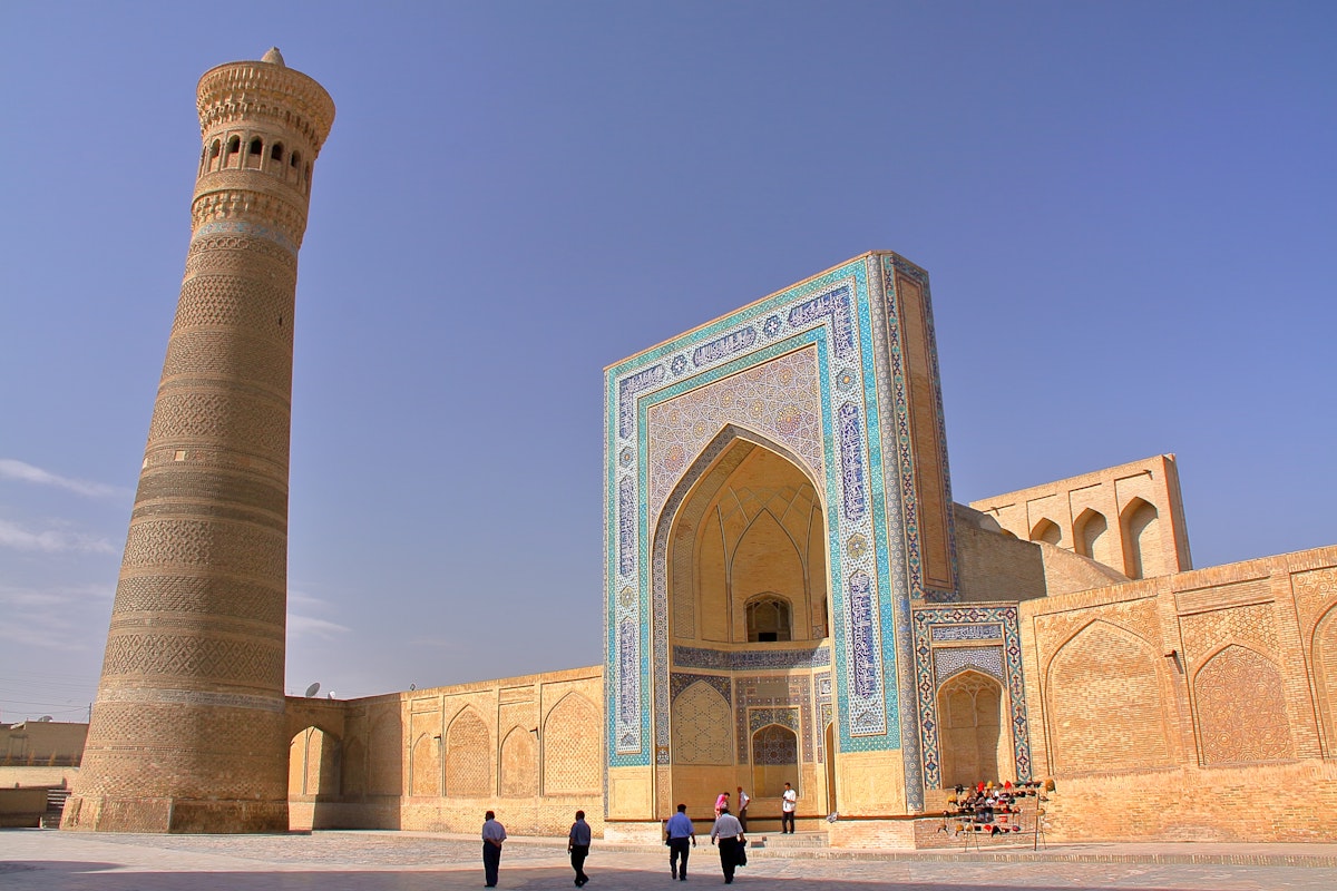 Poi Kalon Mosque and Minaret in Bukhara, Uzbekistan.