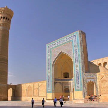 Poi Kalon Mosque and Minaret in Bukhara, Uzbekistan.