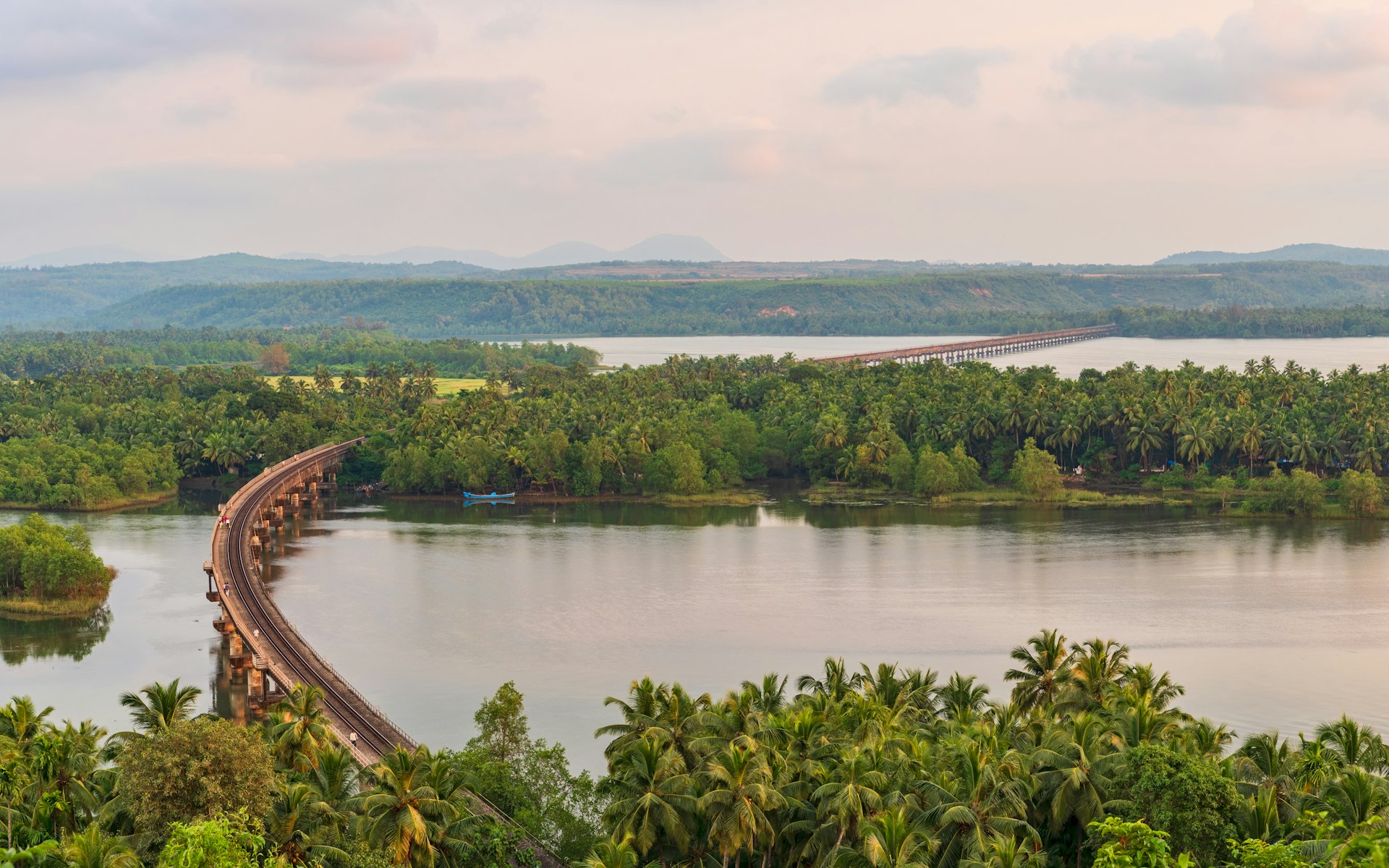 Railway bridge over the Sharavathi River at Honavar, Karnataka