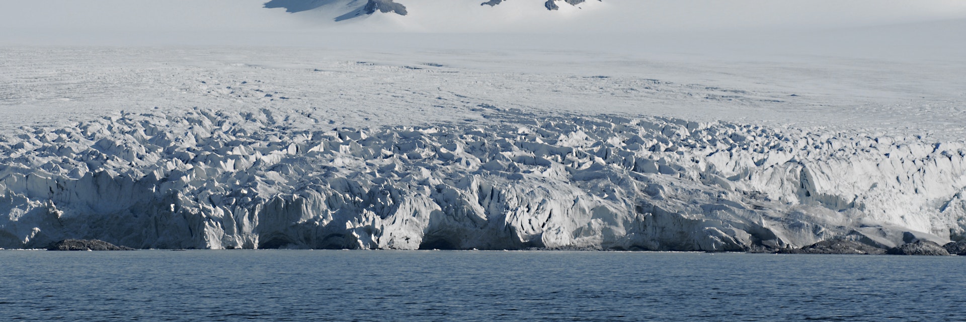 Magdalenefjord in northwestern Spitsbergen. Norway. Europe.; Shutterstock ID 1222385971; your: Sloane Tucker; gl: 65050; netsuite: Online Editorial; full: POI
1222385971
