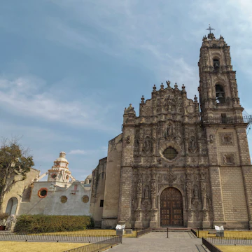 The temple of San Francisco Javier is part of the current National Museum of the Viceroyalty and former Jesuit College of San Francisco Javier, located in Tepotzotlán.