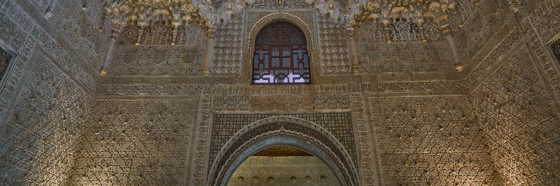 Granada / Spain - December 2 2019: Hall of the Two Sisters (Sala de Dos Hermanas) of Nasrid Palaces (Palacios Nazaríes), Alhambra, Granada, Andalusia                    ; Shutterstock ID 1602394498; your: Sloane Tucker; gl: 65050; netsuite: Online Editorial; full: POI
1602394498
