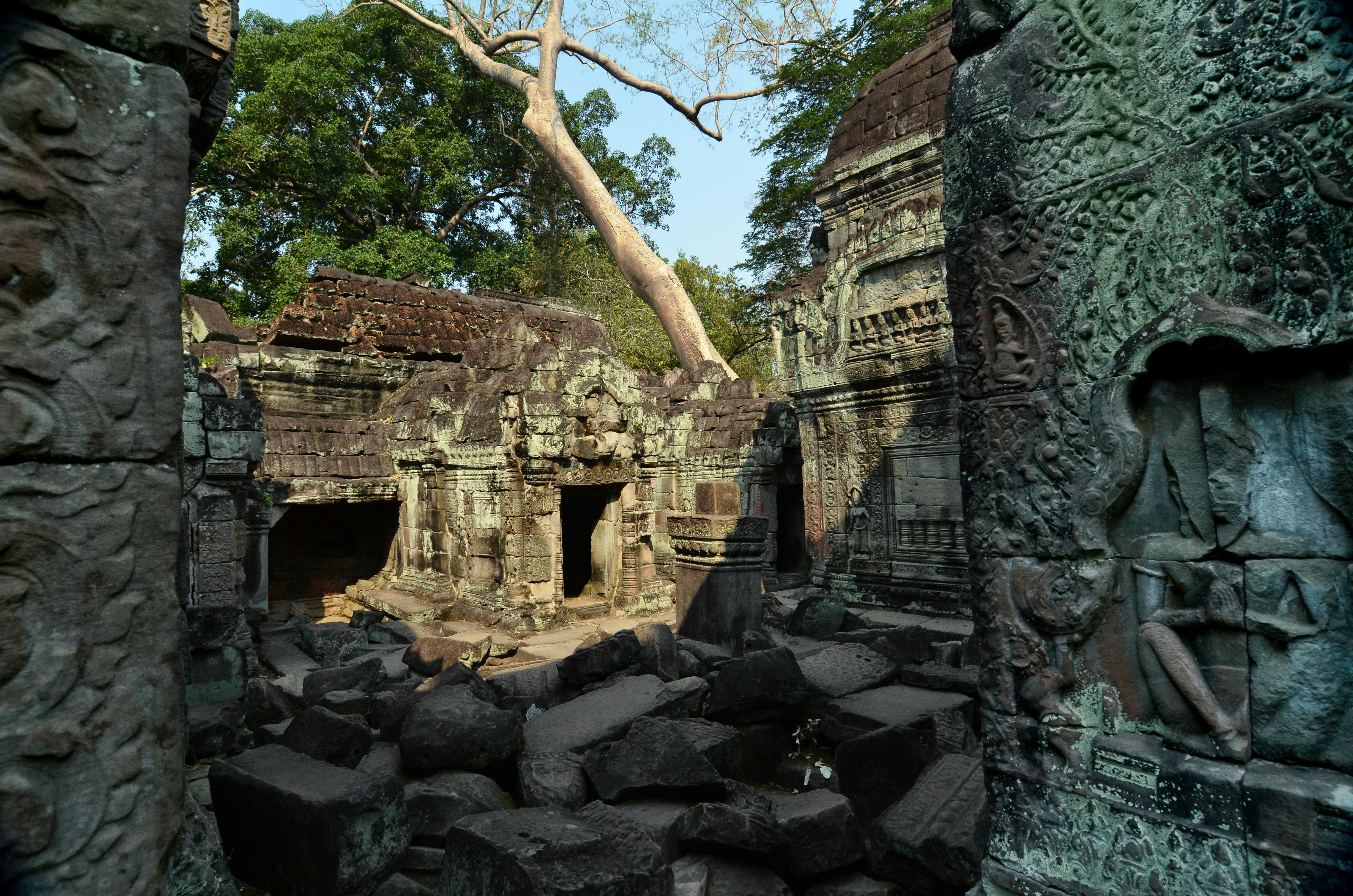 Preah Khan Kompong svay ruins.