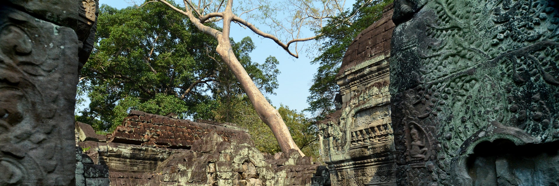 Preah Khan Kompong svay ruins.