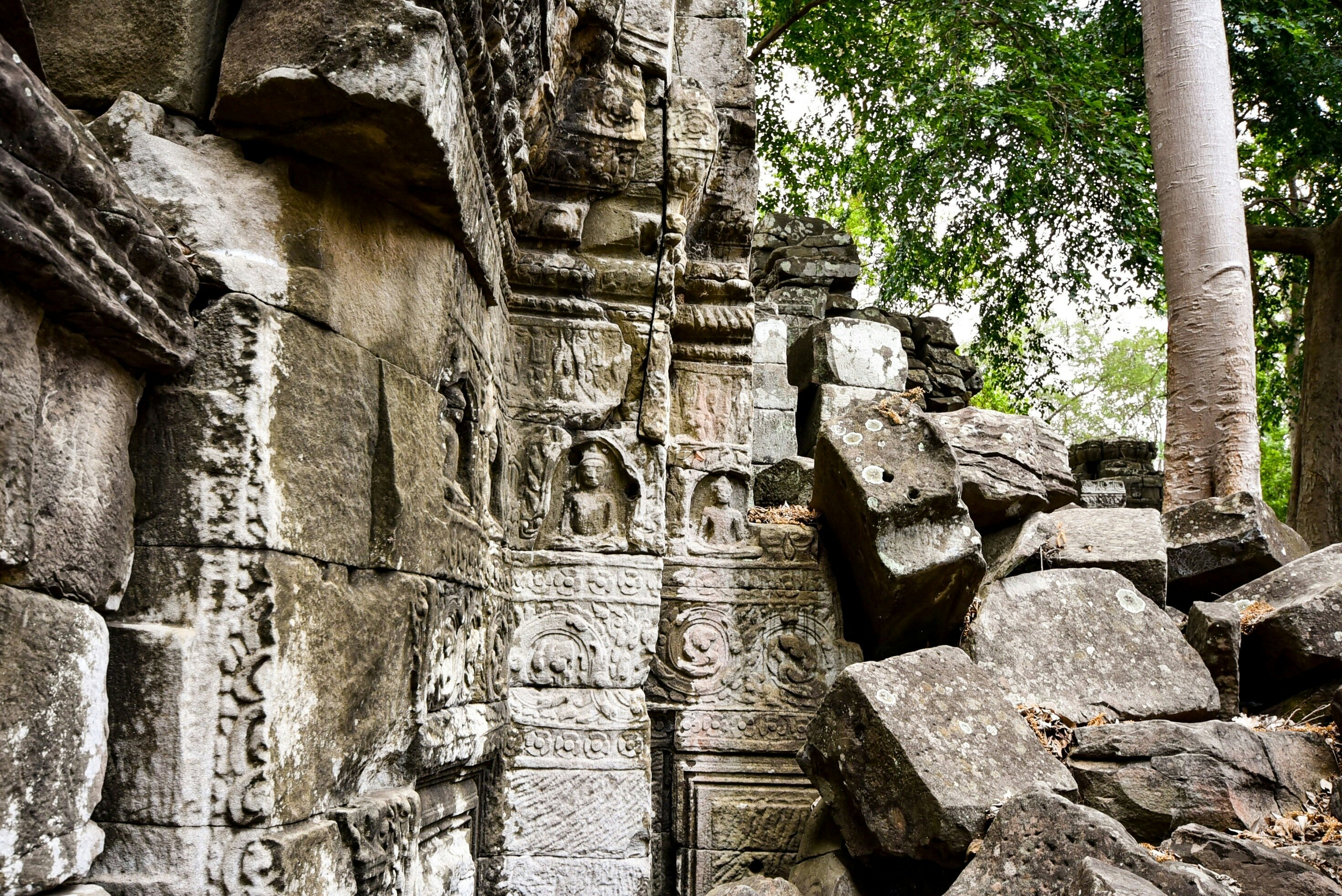 Banteay Chhmar castle cambodia; Shutterstock ID 709420321; your: Sloane Tucker; gl: 65050; netsuite: Online Editorial; full: POI
709420321
