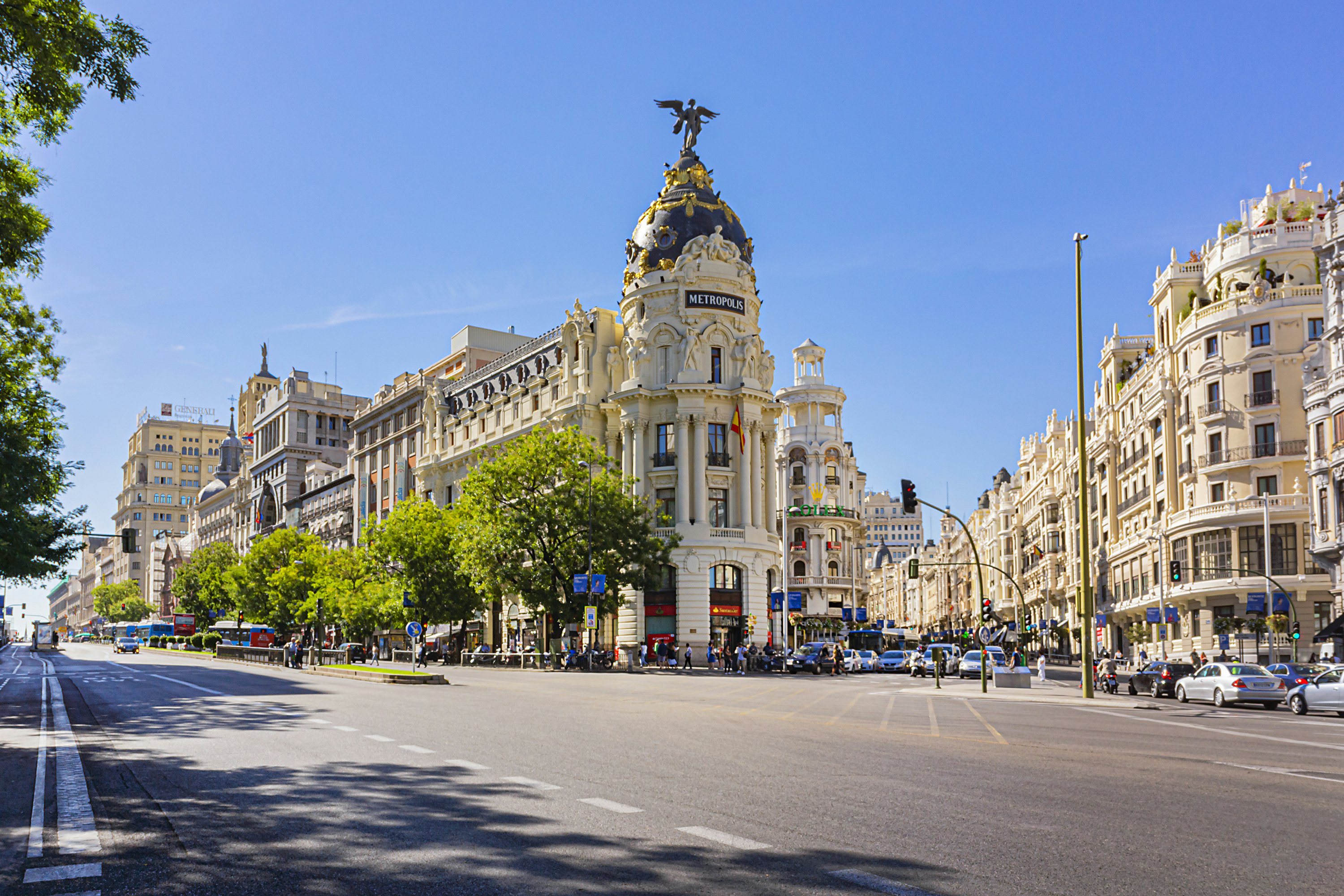 The Metropolis Building on the corner of Calle de Alcala and Gran Via in Madrid.