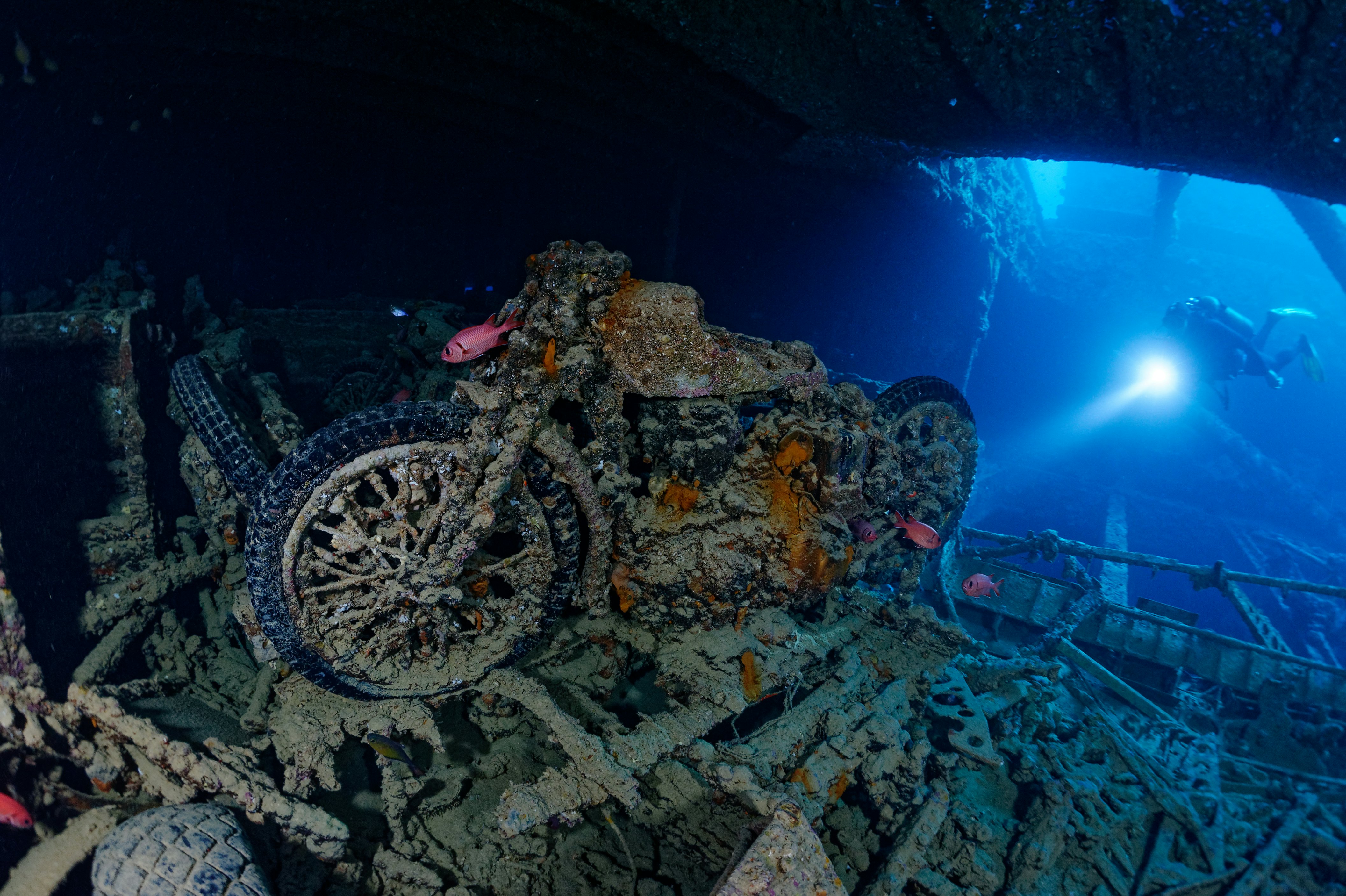 Scuba diver at the famous Thistlegorm ship wreck.