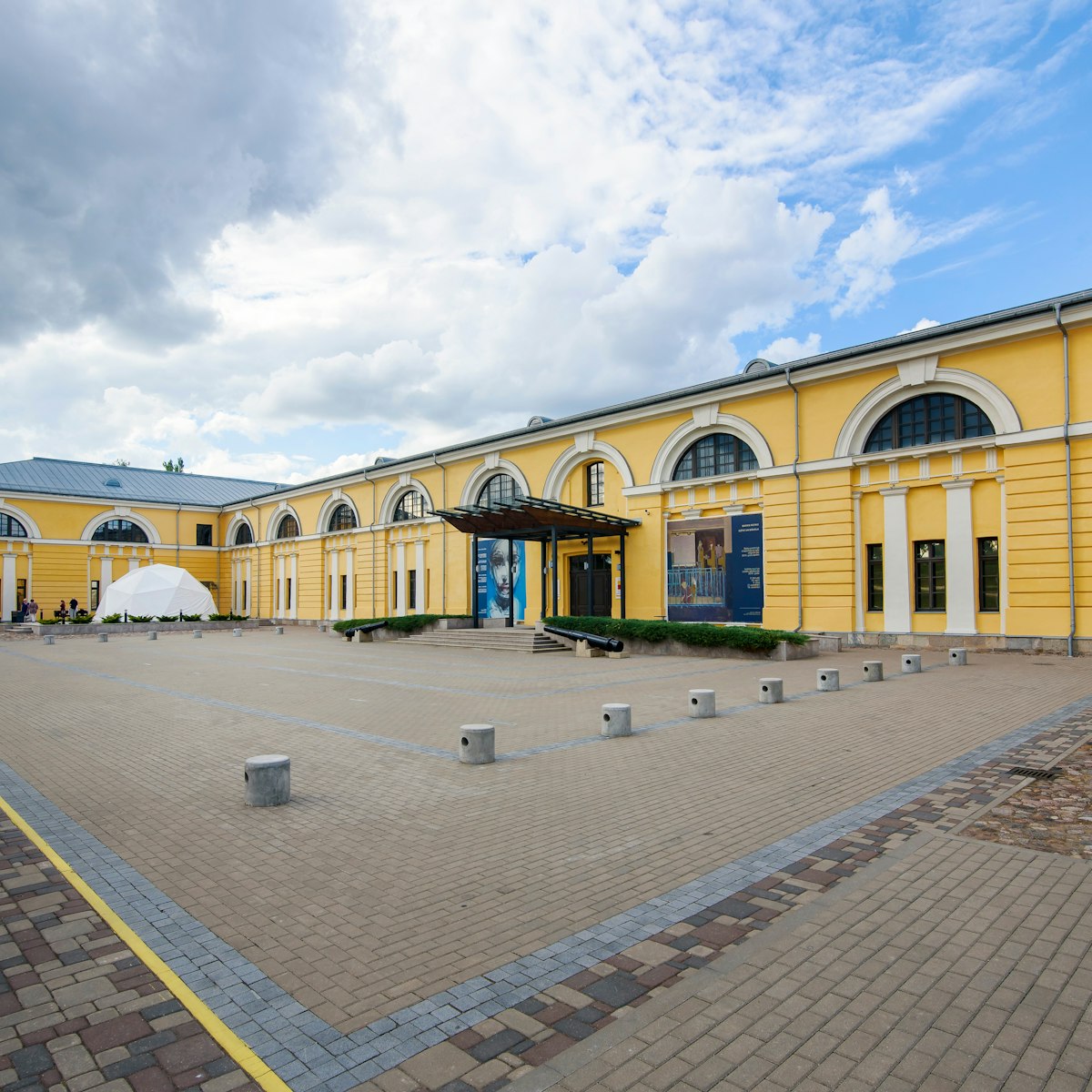 Front facade of Daugavpils Mark Rothko Art Centre.