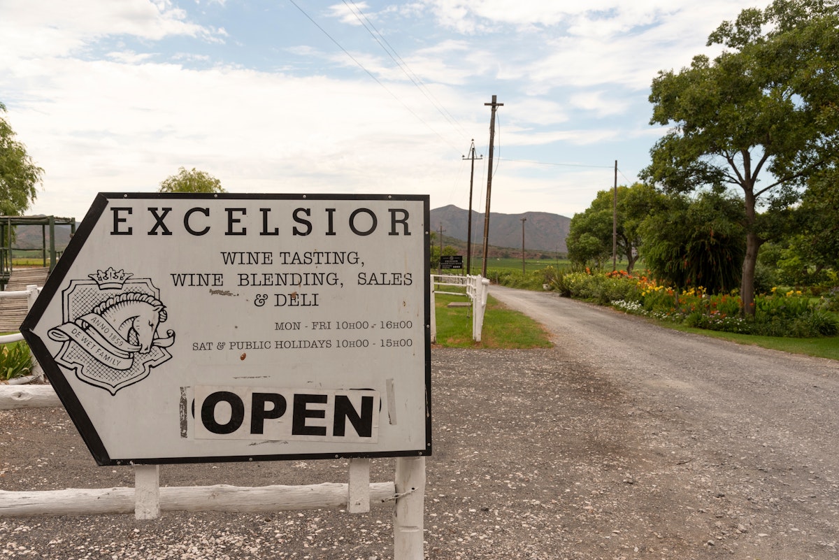 Sign board outside Excelsior winery.