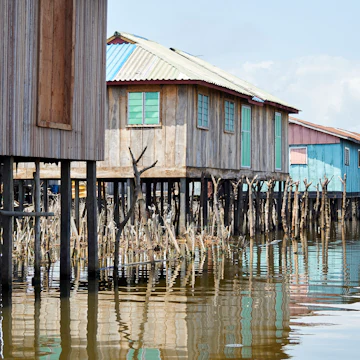 1249812456
lake nokoue, nobody, pile dwelling, wood