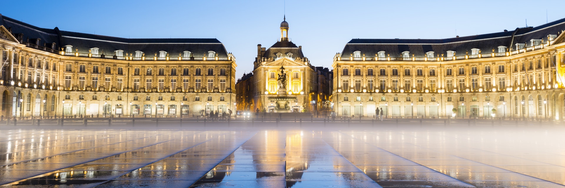 Place de la Bourse in Bordeaux.