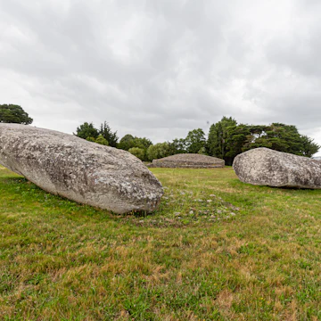 The Great Broken Menhir of Er Grah, located on the territory of the municipality of Locmariaquer, in Morbihan.