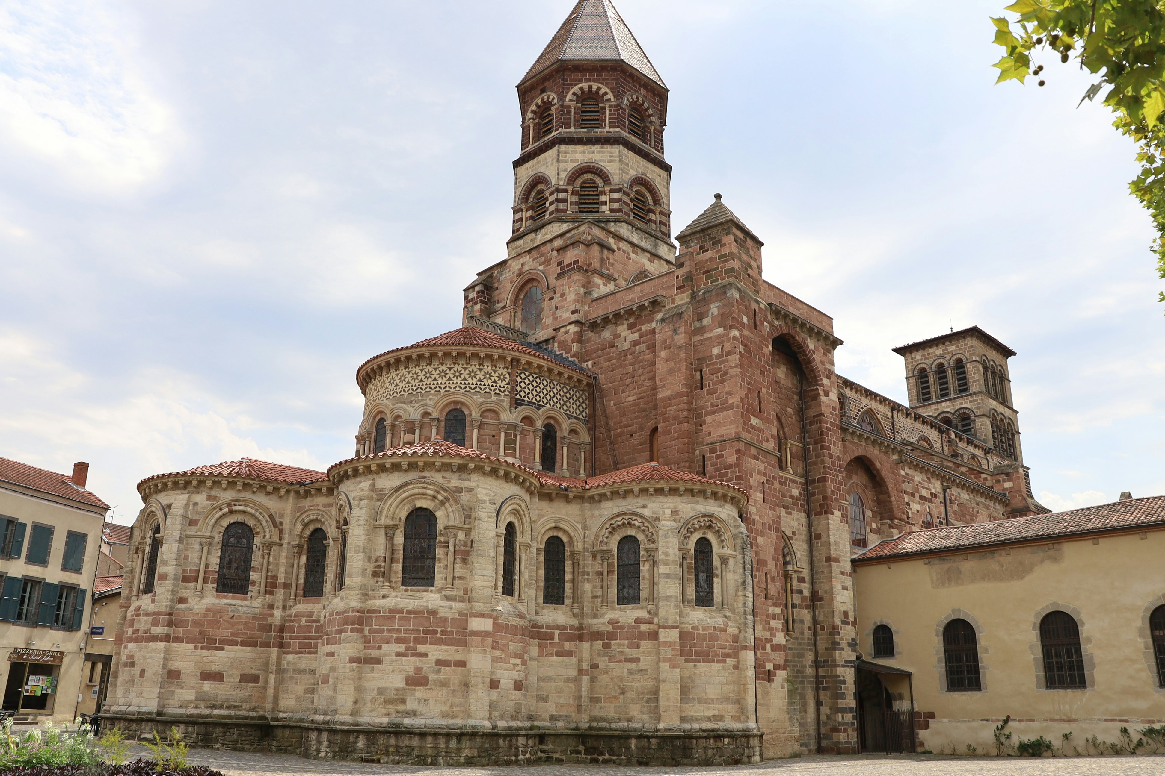 The Basilica of Saint Julien in the city of Brioude.